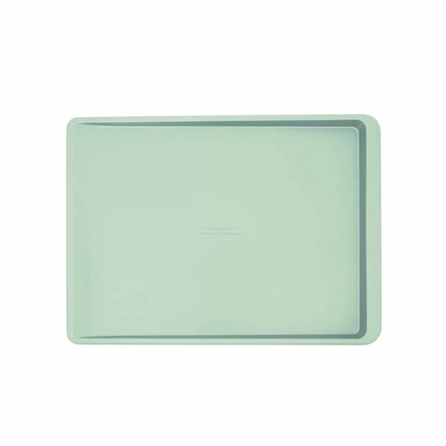 KitchenAid Nonstick Aluminized Steel Cookie Sheet, 13x18 Inch Baking Pan, Silver Contour Design