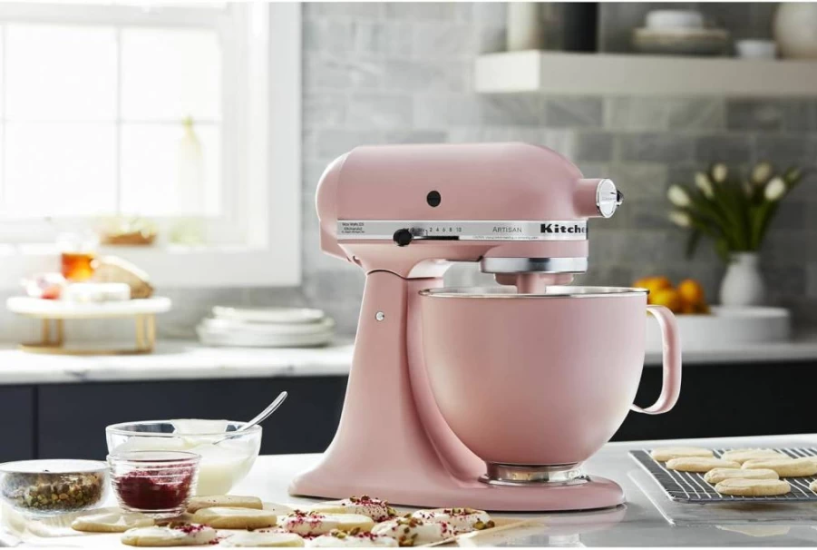 KitchenAid 5 Quart Stainless Steel Mixing Bowl Compatible with 4.5-5 Quart Tilt-Head Stand Mixers KSM5SSBDR, Dried Rose Finish, Durable & Stylish Accessory