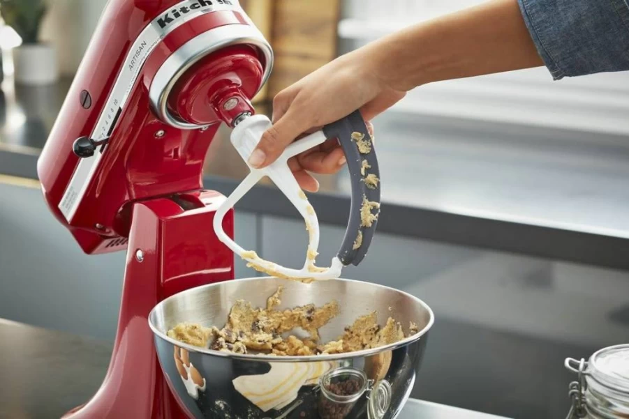 KitchenAid KFE5T Tilt-Head Stand Mixer Flex Edge Beater Attachment - Compatible with KitchenAid Mixers - White